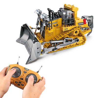 RC Bulldozer 1:20